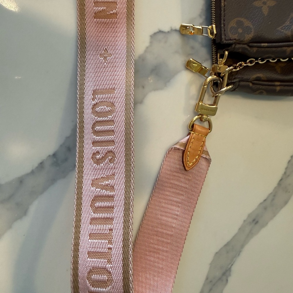 Louis Vuitton Monogram Crossbody with Pink Strap - Picture 8 of 13